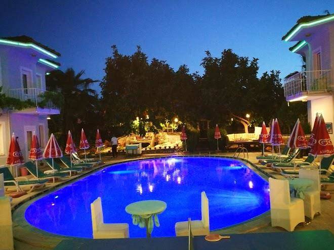 Dost hotel