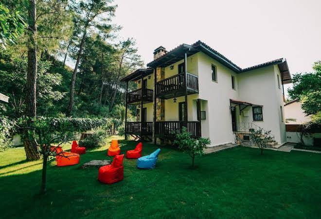 Otel forest gate