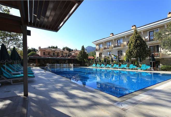 Perdikia beach hotel