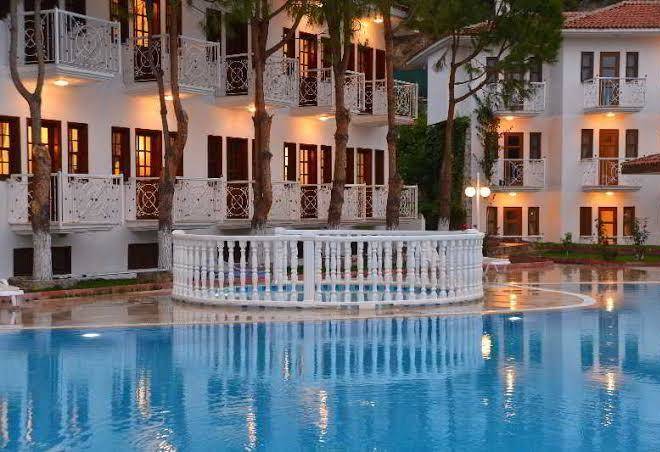 White otel