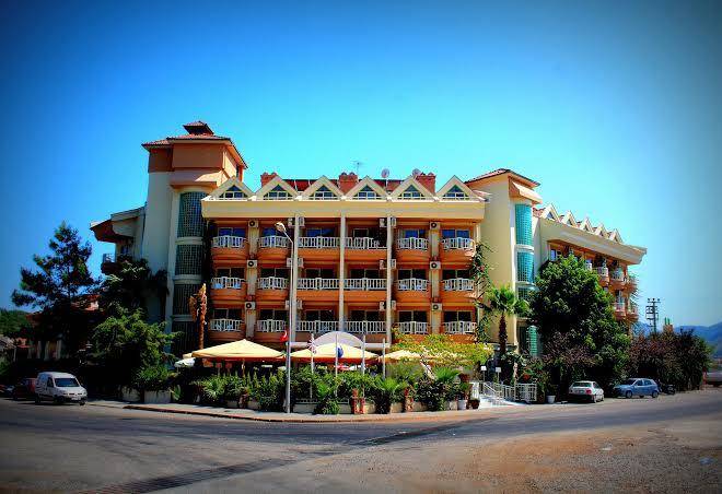 Grand hotel faros