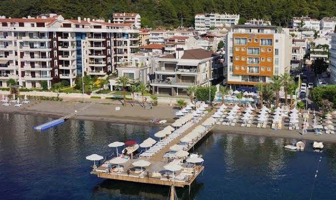 Cettia beach resort