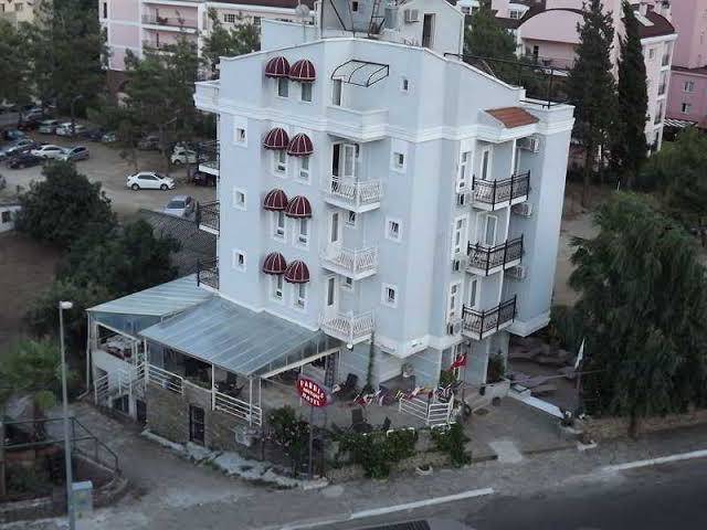 Hotel pardis