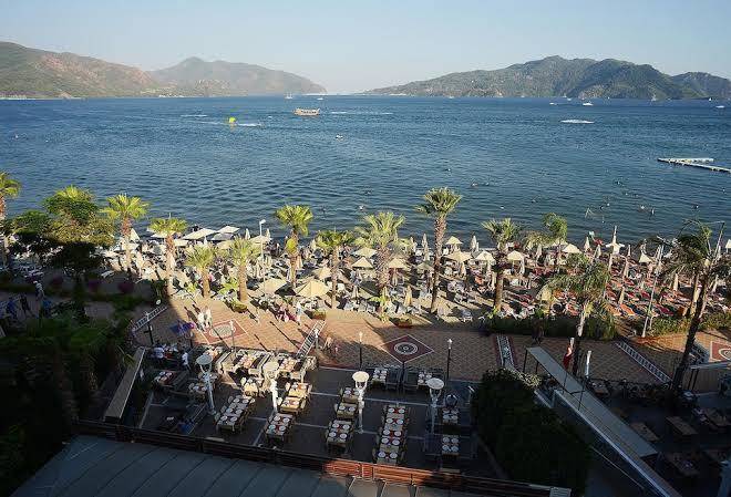 Maris beach hotel