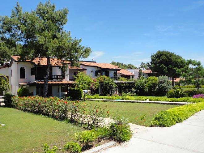 Aktur tatil sitesi