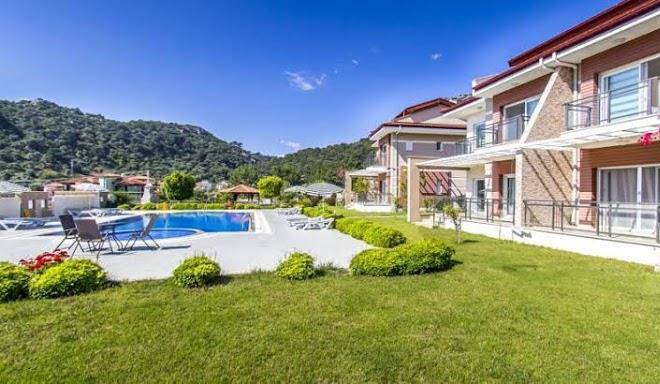 Golden golf sarigerme