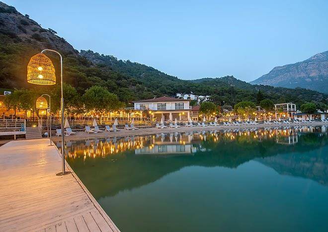 Club Hotel Meri Image