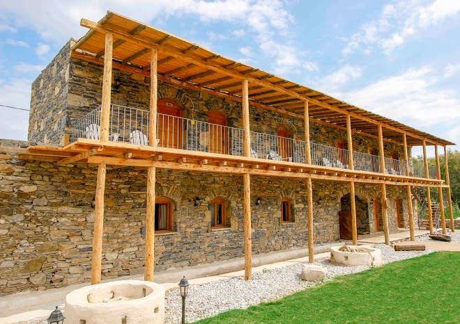 Kargilos hotel & beach