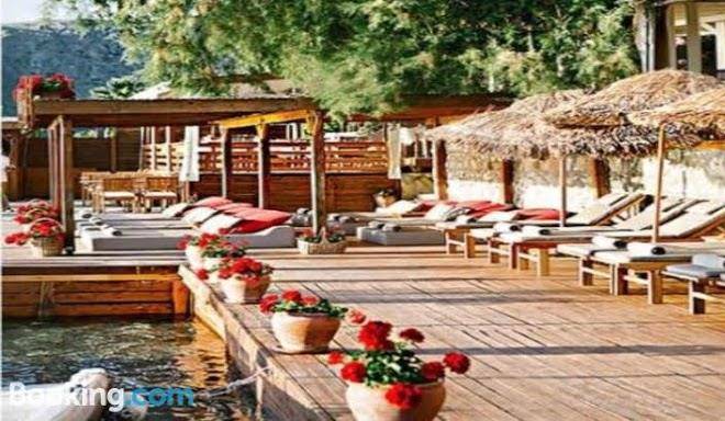 Karia bel' hotel & restaurant
