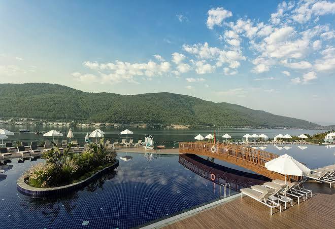 Titanic deluxe bodrum hotel