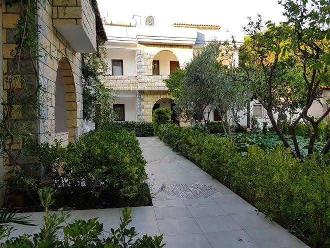 Kaptan otel golkoy