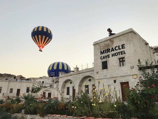 Miracle cave hotel