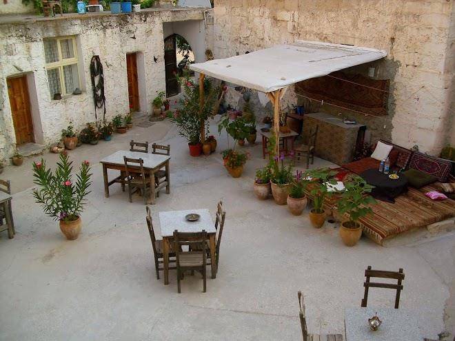 Tabiat cave hotel