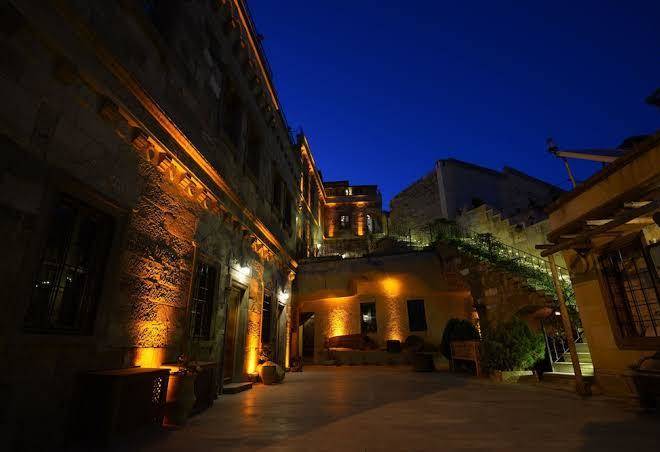 Vineyard cave hotel