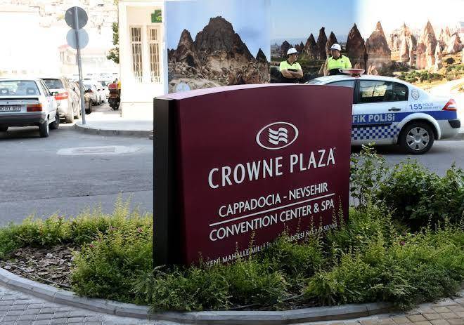 Crowne plaza