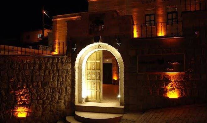 Sinasos palace cave hotel ask ve mavi