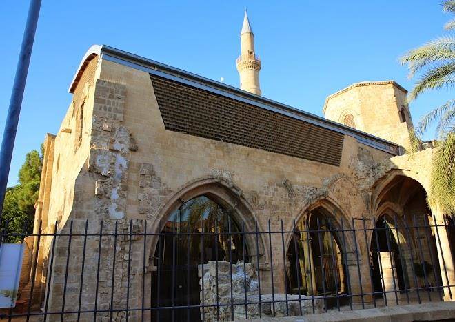 The Dee European Hotel Image