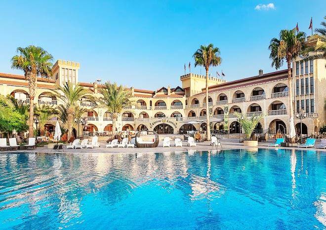 Le chateau lambousa hotel