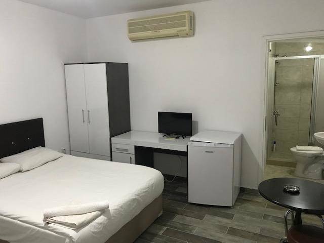 City hotel