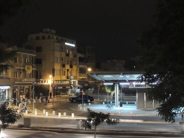 Delphi hotel