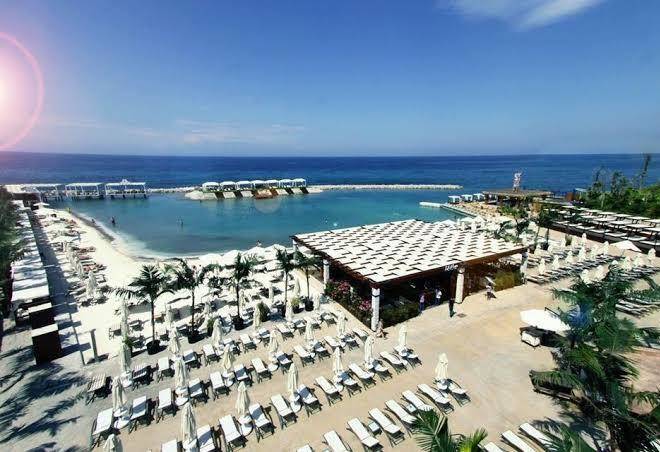 Paradise bungalows