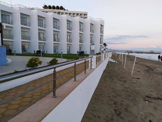 Mimoza beach hotel