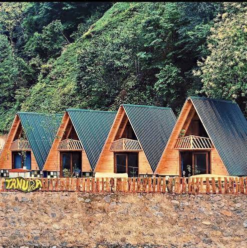 Tanura bungalows otel