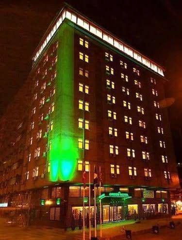 Green hotel