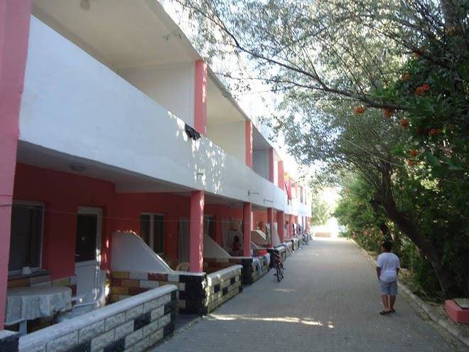Dede motel