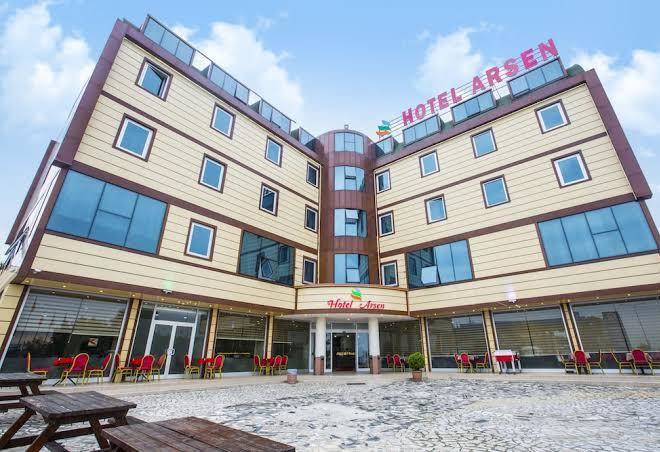 Arsen hotel