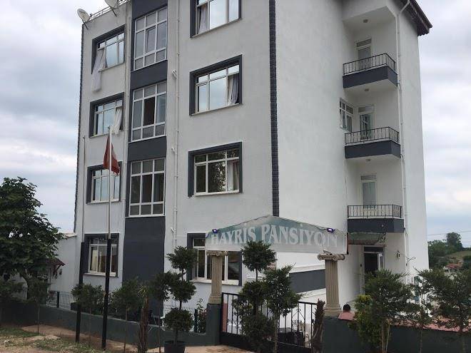 Hayris pansiyon