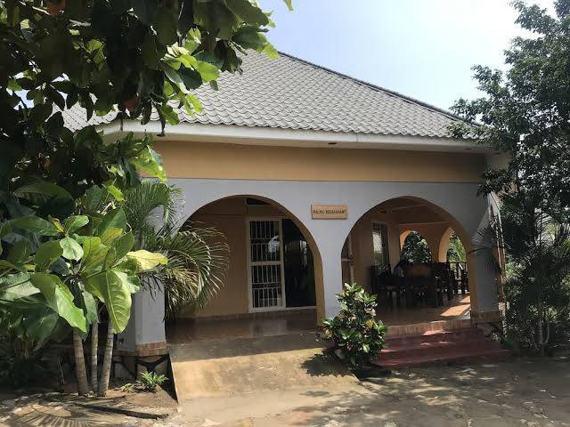 Lavic country resort adjumani