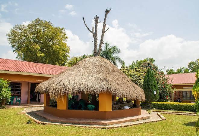 Royal crane resort hotel