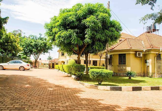 The dove's nest hotel