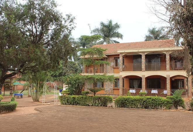 Cool breeze hotel