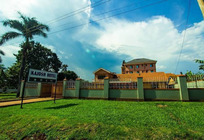 Kajosh hotel