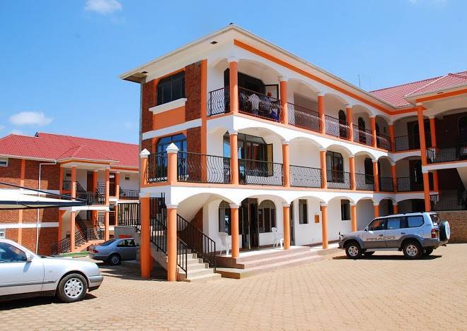 Graceland Hotel & Gardens Image