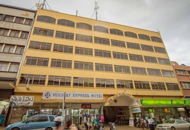 Holiday Express Hotel Image