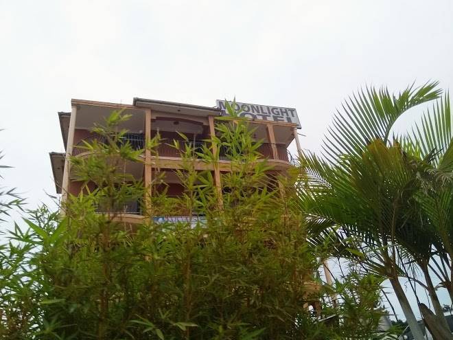 Moonlight hotel namanve
