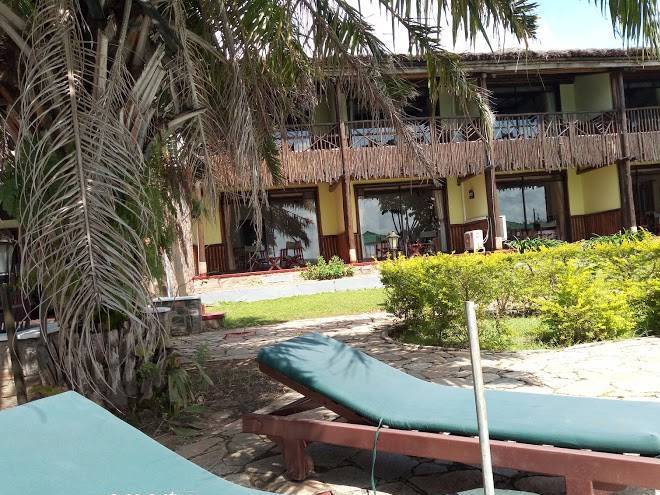 Paraa safari lodge