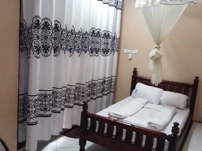 Restaurant Code Ya Mboka +243 Image