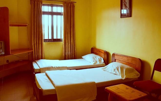 The white castle budget hotel kampala