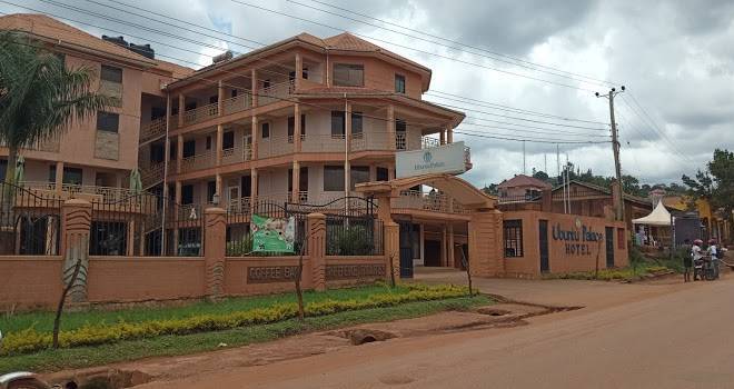 Ubuntu palace hotel
