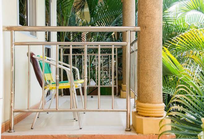 Desert breeze hotel