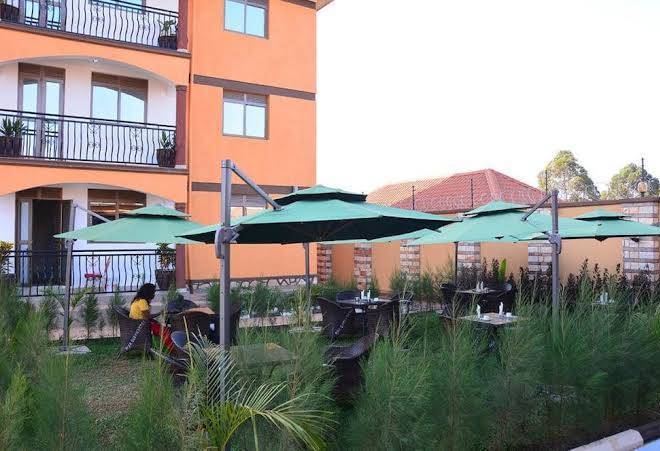 Mak queen hotel