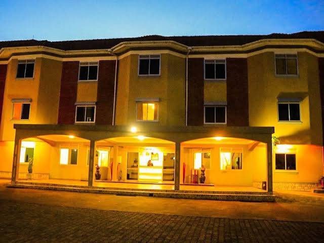 Central Inn Entebbe Image