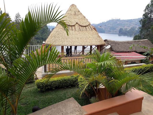 Bunyonyi view resort