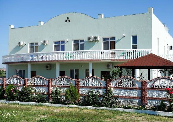 Akropol'