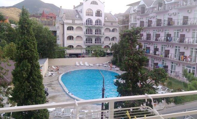 Camelia kafa hotel