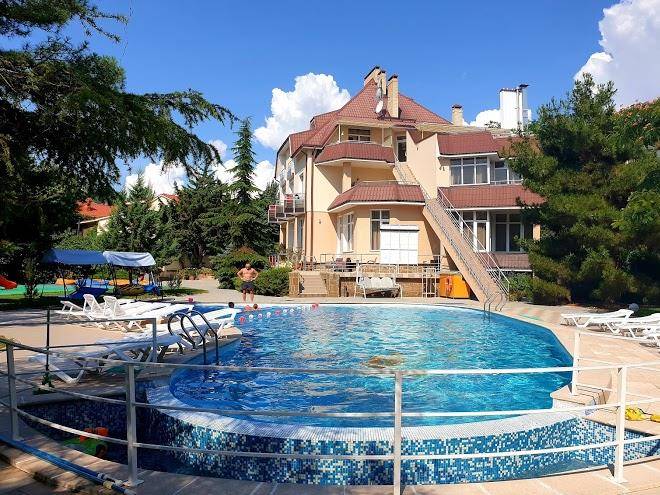 Gostinitsa Morskoy Koniok Image